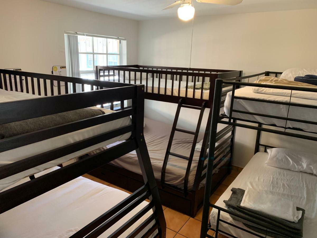Hostel Brazilian Майами Экстерьер фото